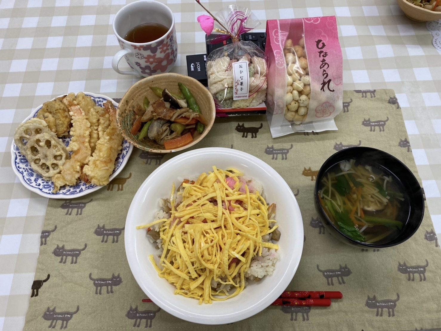 昼食